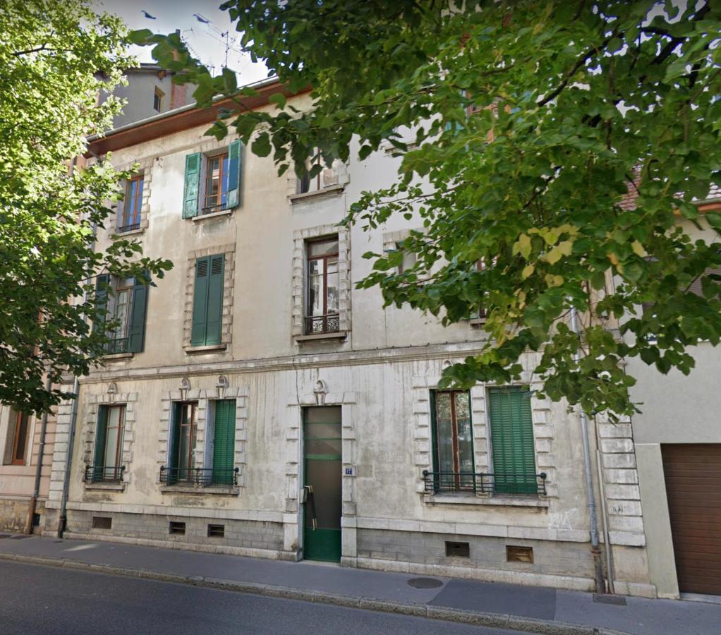 Studio Sous Les Toits Annecy Centre-Ville المظهر الخارجي الصورة